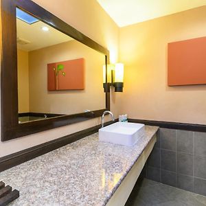 Pool Access Room